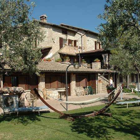 Country House Tre Esse Asís Exterior foto